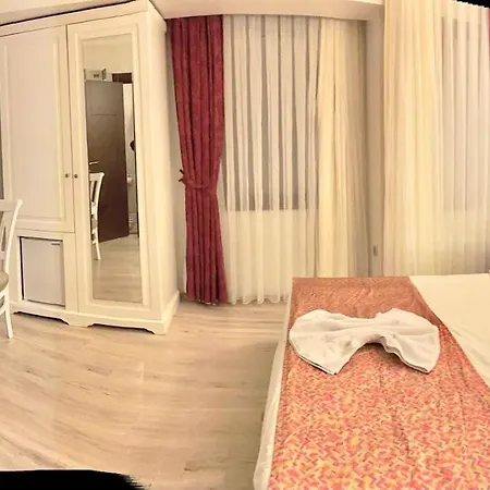 Nacre Aparthotel