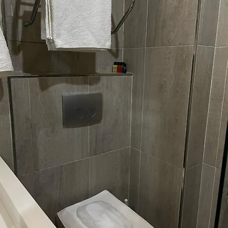 Nacre Aparthotel *