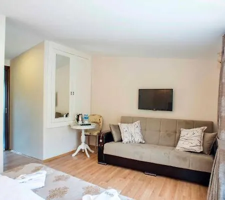 Apartmanhotel Nacre 3*