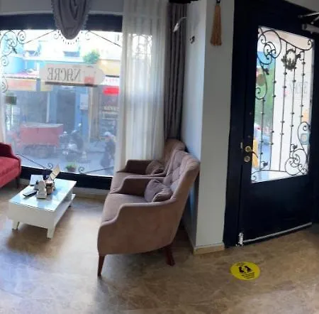 Nacre Hotel apartamentowy 3*